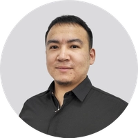 Руслан Кошкаров